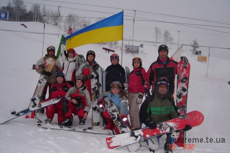 Збірна команда України з сноубордингу на етапі Кубка Європи в С.-Петербурзі в грудні 2005 року