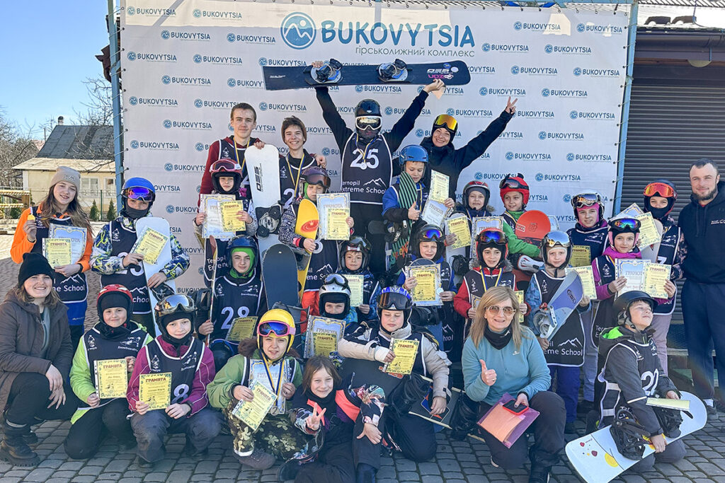 Вихованці СДЮСШОР «Екстрім» ТМР на Чемпіонаті школи зі сноубордингу 2023